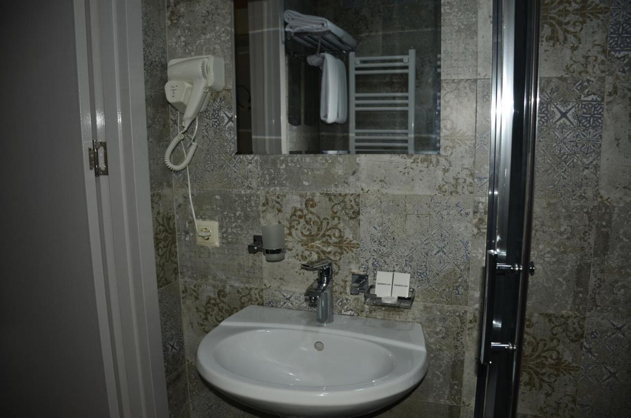 Vere Corner Hotel Тбилиси Экстерьер фото
